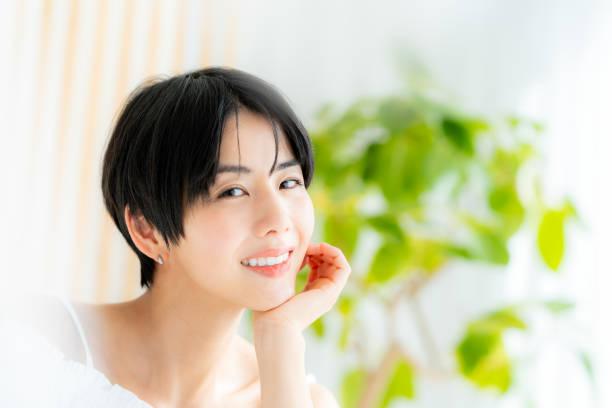 矯正の抜歯・非抜歯の違いとは？横顔やEラインとの関係、判断基準を解説