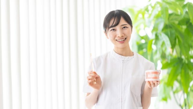 歯医者で歯磨き指導を受ける意味とは？正しいケアのメリットやポイントを解説